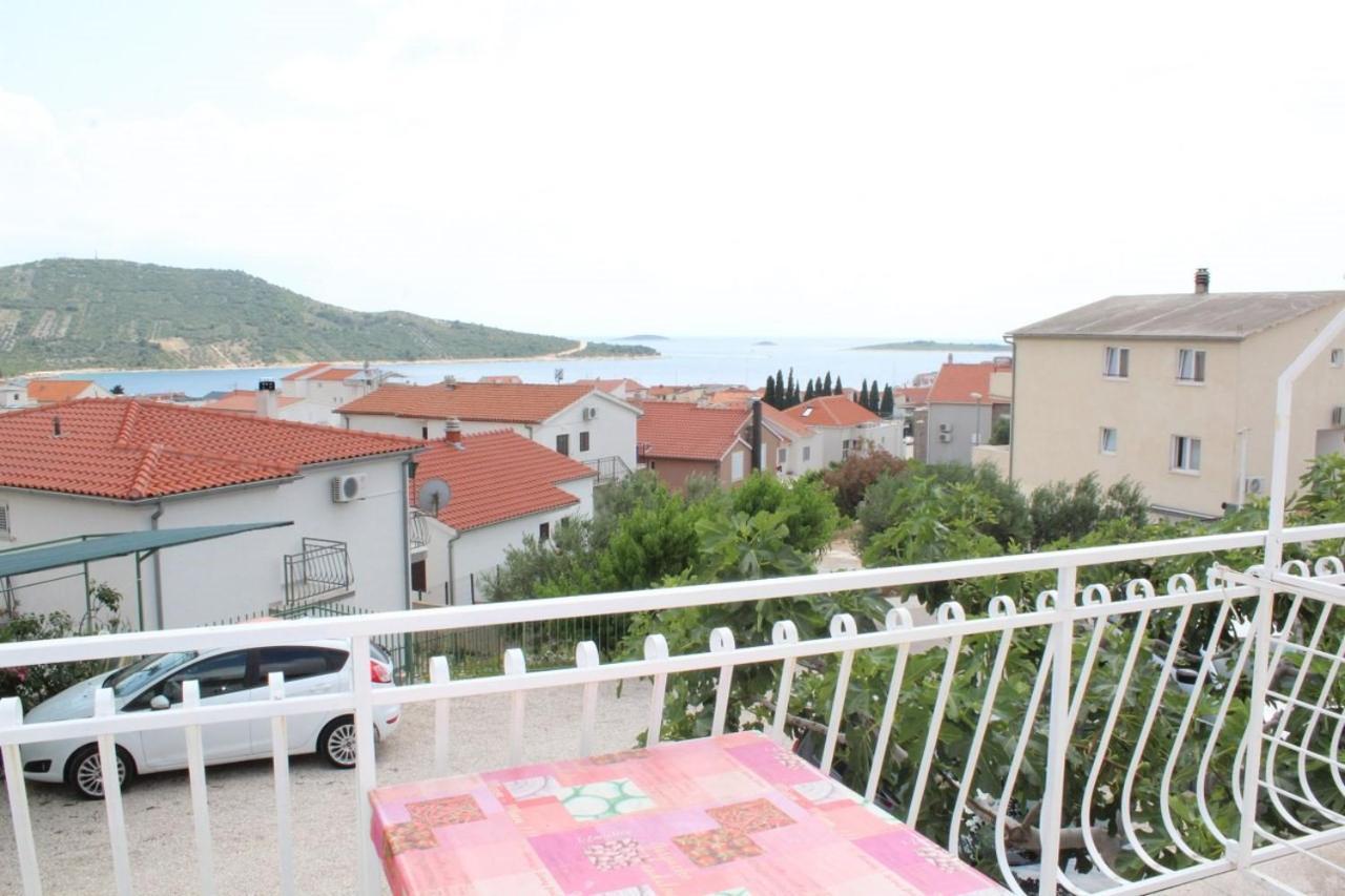 Apartments Ada Primošten Exterior foto