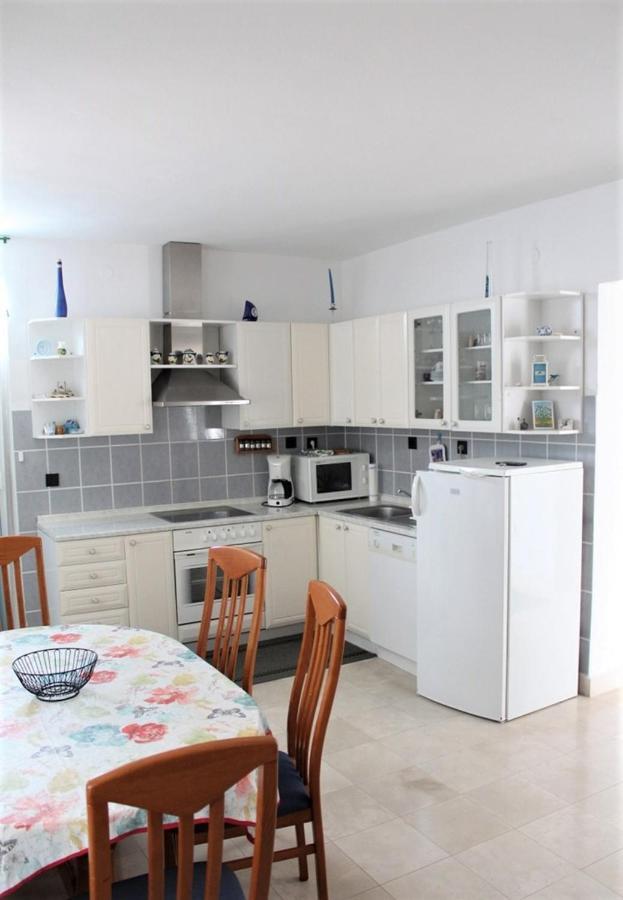 Apartments Ada Primošten Exterior foto